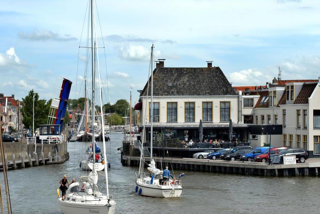 Hotel Zeezicht Harlingen Bagian luar foto